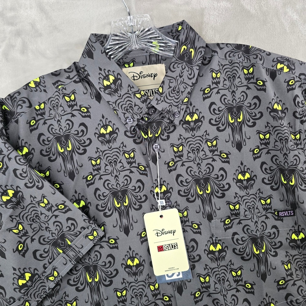RSVLTS Haunted Mansion Wall Creeps Mens Medium Gray KUNUFLEX Button Down Shirt